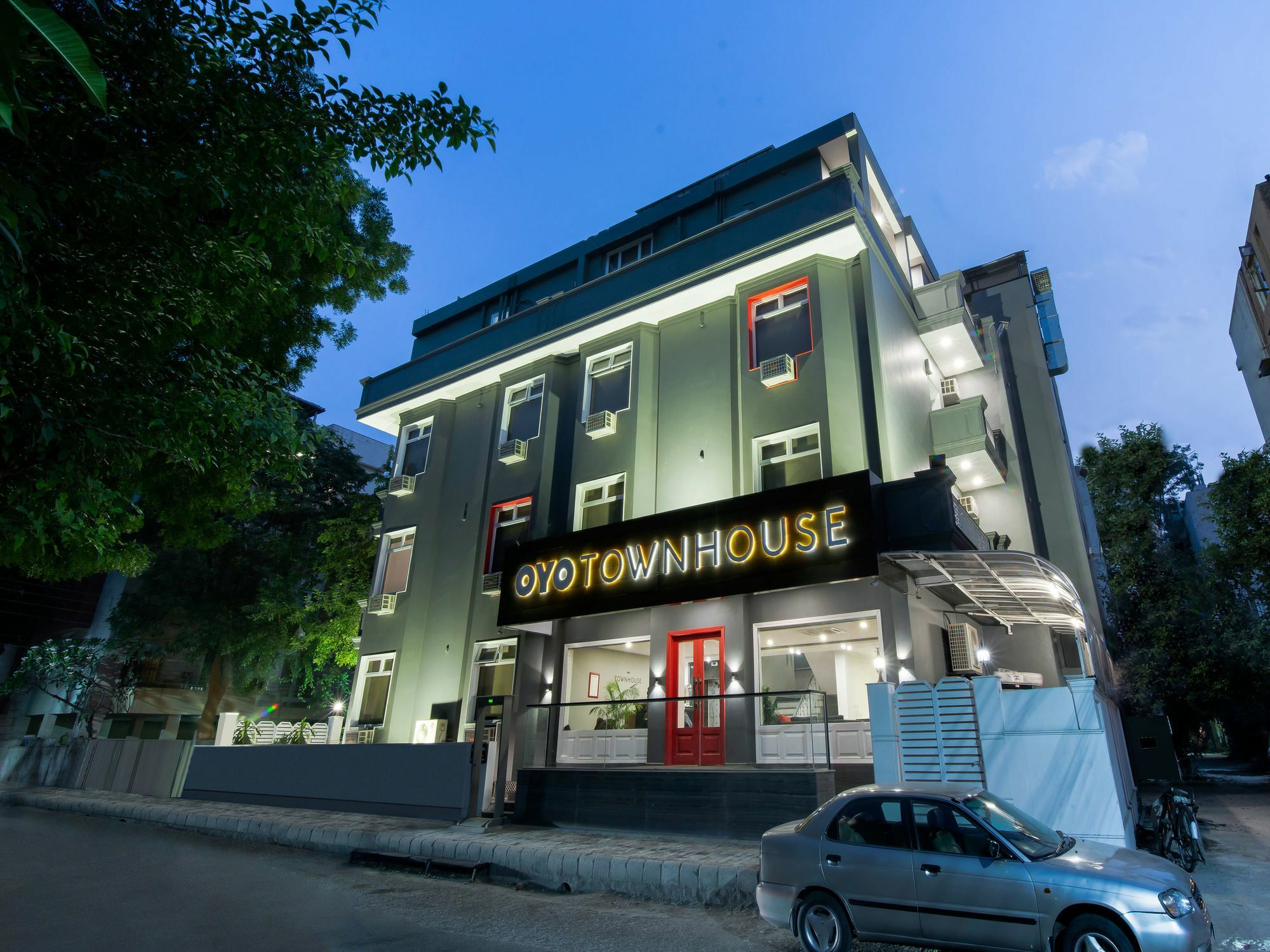 Lords Inn Нью-Дели Экстерьер фото